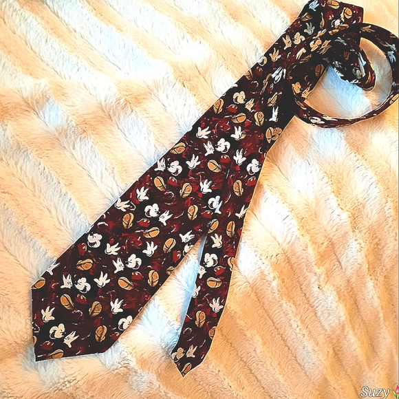 MICKEY & CO. 💯%SILK DISNEY TIE RACK - Picture 5 of 8
